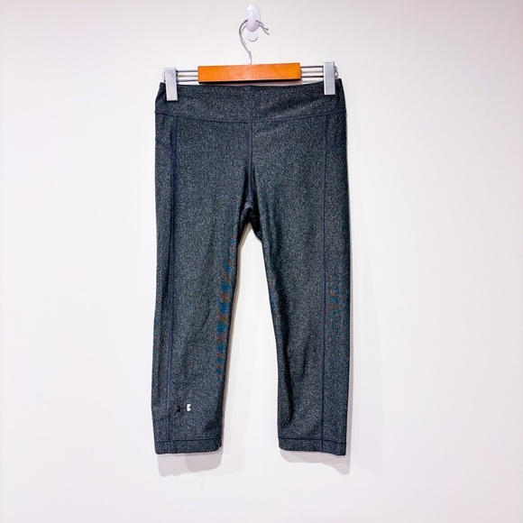 UNDER ARMOUR Grey leggings - Picture 2 of 9